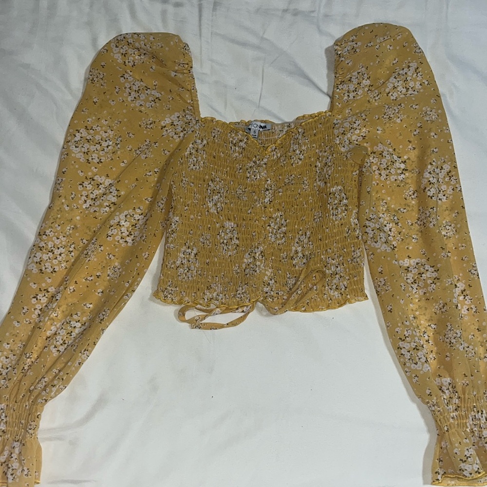Fashion Nova blouse